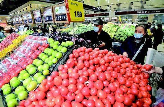 果蔬“美顏”為哪般？高價背后的真相與食品安全