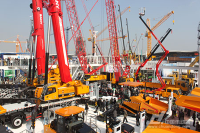 2018年工程機械行業(yè)分析 '四化'結(jié)合推進全球化擴張與建筑工程用機械銷售展望